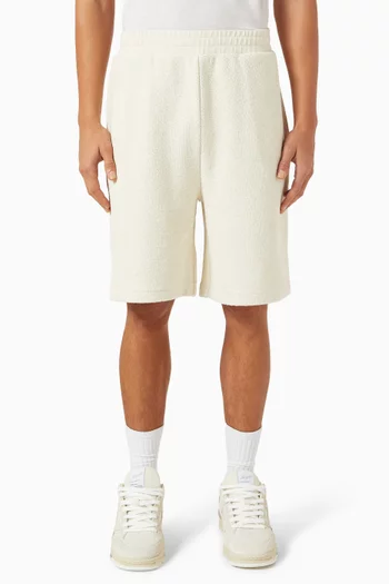 Shorts in Curly Fleece