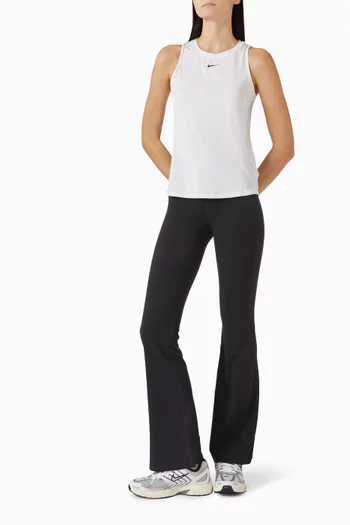 بلوزة كلاسيكية بلا أكمام للجري وتقنية Dri-FIT