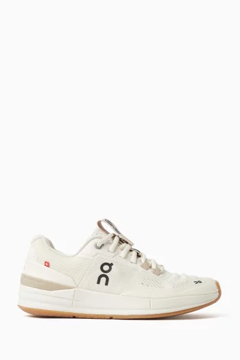 The Roger Pro Low-top Sneakers in Mesh