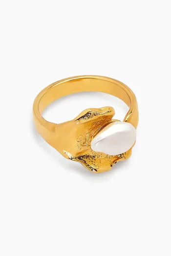 Pearl Nest Ring in Gold-tone Brass