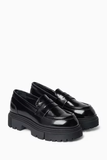 Gisa Slip-on Loafers in Faux Leather