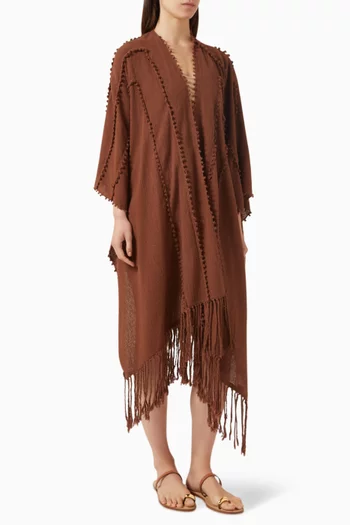 كاب يالتشين مزين بعقد