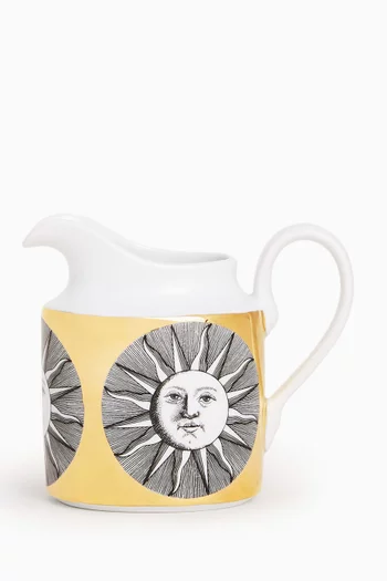 Soli Milk Jug in Porcelain