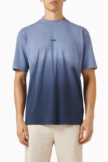 تي شيرت بتصميم متدرج قطن