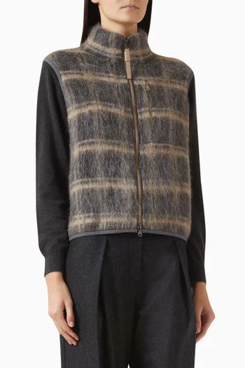 فيست بنقشة مربعات منسوج من مزيج صوف بكر