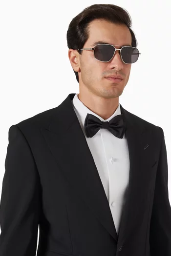 نظارة شمسية جي في وان بشعار الماركة وإطار أفياتور معدن