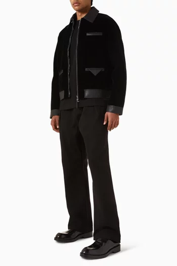 جاكيت بحافة جلد مخمل