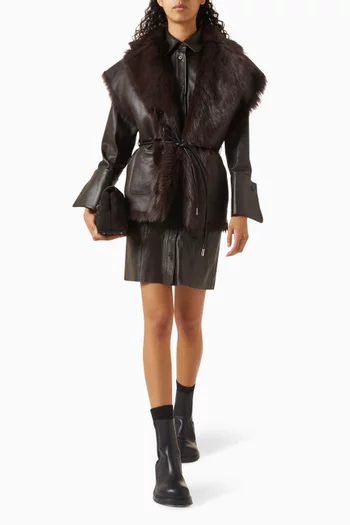 جاكيت مارتا بحزام فرو توسكانا