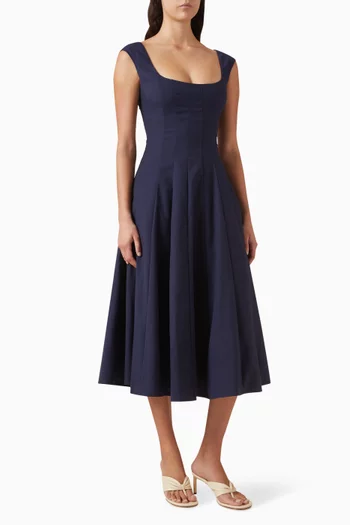 فستان ليلا متوسط الطول