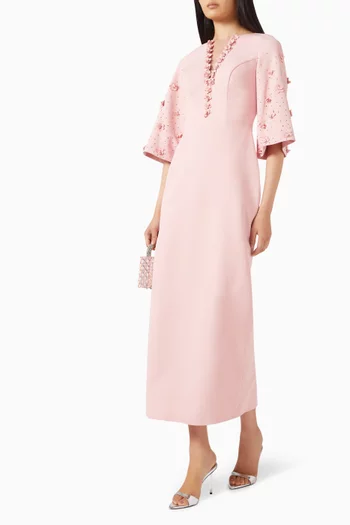 فستان متوسط الطول بتطريزات زهور