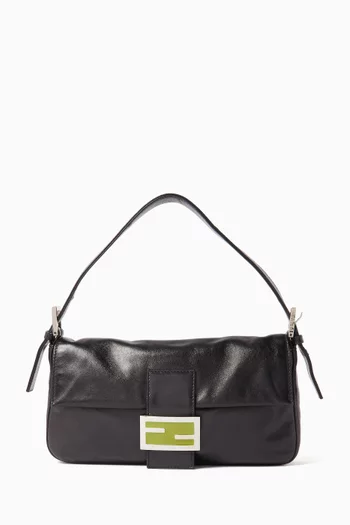 2000s Baguette Bag in Leather