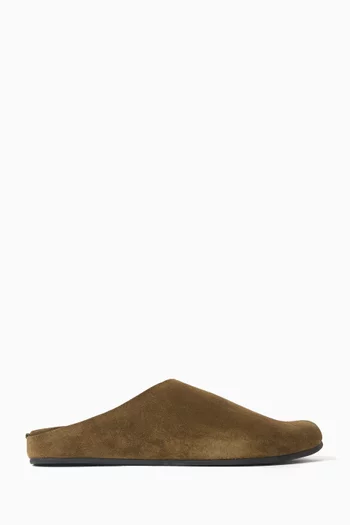 Clogs in Suede