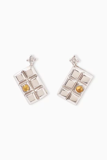 Chocolate Bar Earrings in 18kt White Gold