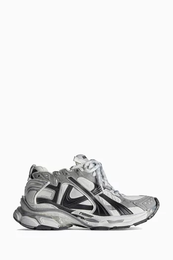 Runner Sneakers in Mesh & Nylon