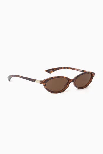 Duskfall Oval Sunglasses in Polymer