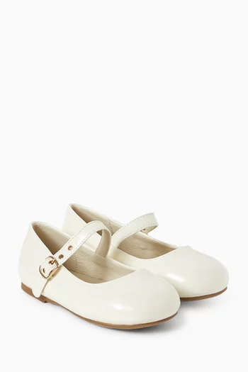 Eva Ballet Flats in Patent Faux Leather
