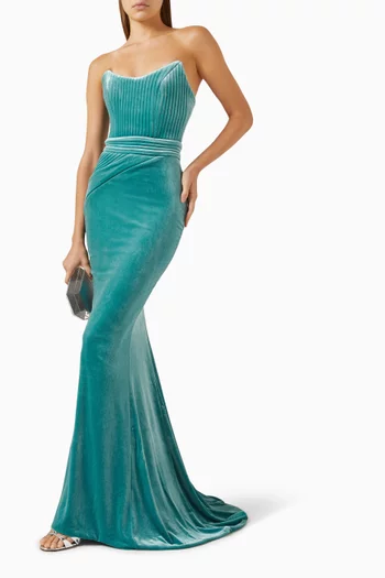 Reine De Reinettes Gown in Velvet
