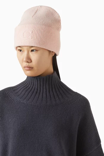 قبعة بيني بشعار حرف C بملمس بارز مزيج صوف