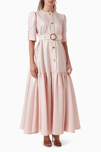 فستان بطبقات متعددة وحزام