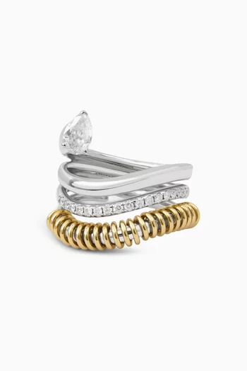 Ring Versus Pear Diamond Ring in 18kt Gold