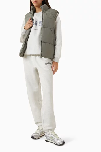 فيست بتصميم منفوخ وقصة مربعة