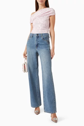 بلوزة بدرابيه وتطريزات بأحجار الراين دانتيل