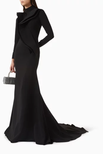 فستان سهرة بقصة غير متماثلة بطيّات كريب