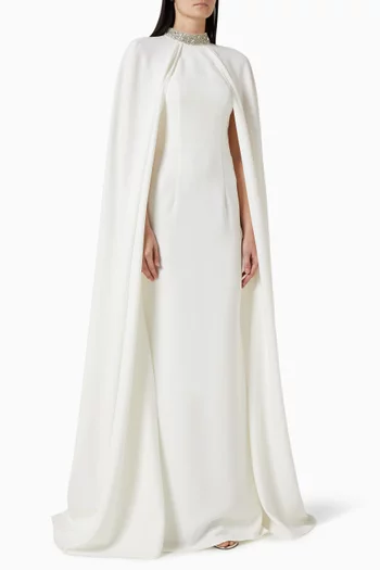 فستان سهرة بكاب وتطريزات