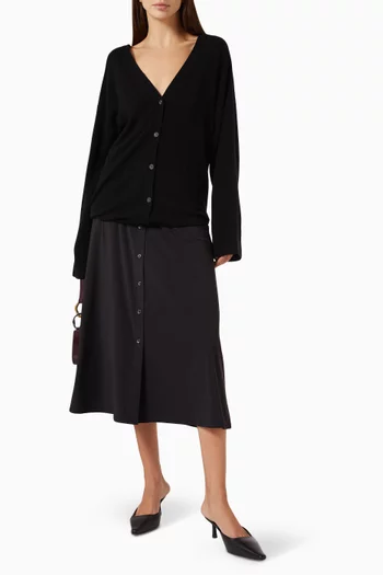 Buttoned Cardigan in Wool-cashmere