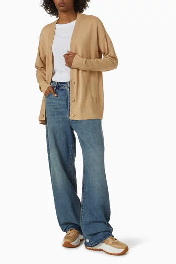 كارديغان بفتحة رقبة على شكل حرف V‏