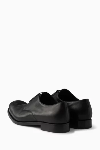 Derby Shoes in Antiqued Leather