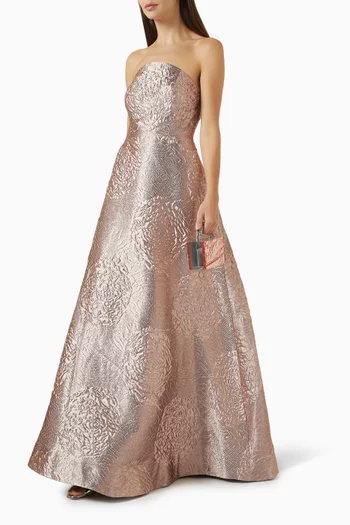 فستان سهرة بفتحة رقبة بلا حمالات جاكار