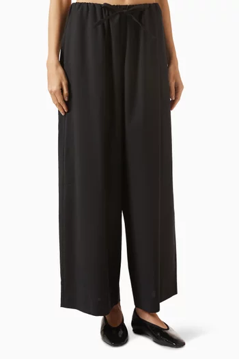 بنطال دينر برباط تضييق صوف