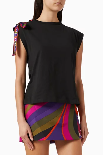 بلوزة بلا أكمام برباط بنقشة قطن