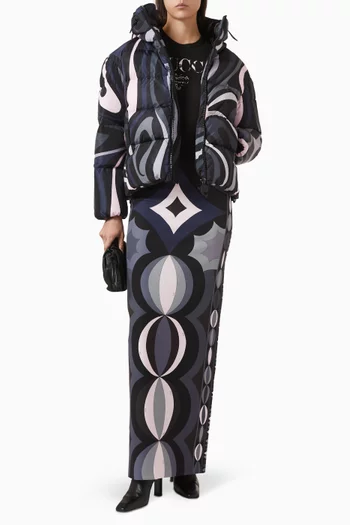 جاكيت مبطن بالزغب ومزين بنقشة مارمو