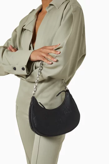 حقيبة هوبو ارين بنقشة فيزيتوس وحروف شعار الماركة