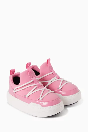 سنيكرز أسفل الكاحل برباط