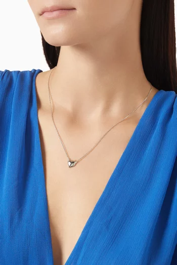 Amour Pendant Necklace in Plated Metal