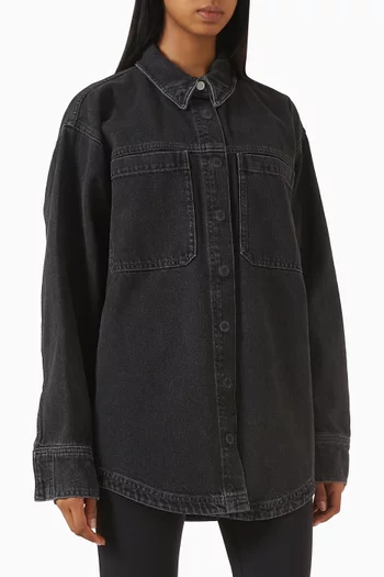 قميص بقصة فضفاضة دينم