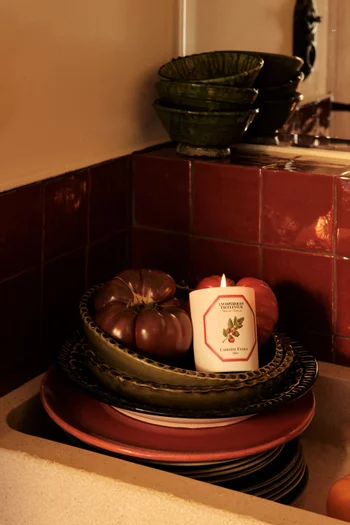 Lycopersicon Esculentum Scented Candle, 185g