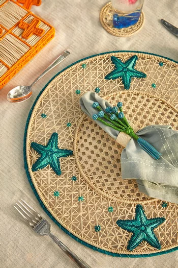 Bouquet Napkin Ring