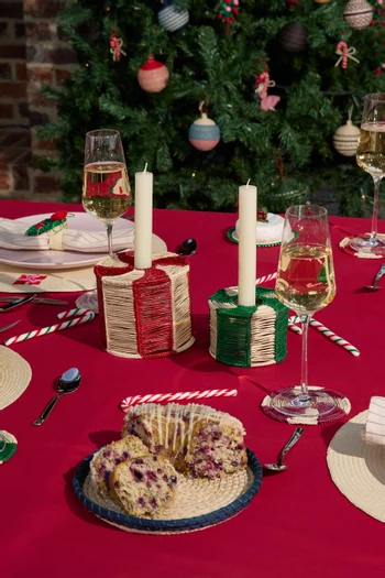 قاعدة أكواب بيبرمنت