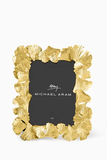 إطار صور من مجموعة جولدن جينكو