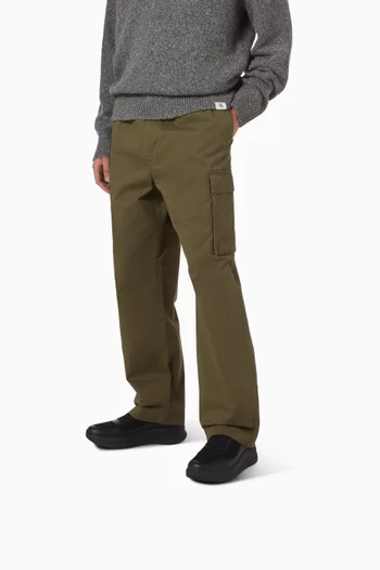 سنيكرز رانر بتصميم جورب ونعل سميك قماش شبكي