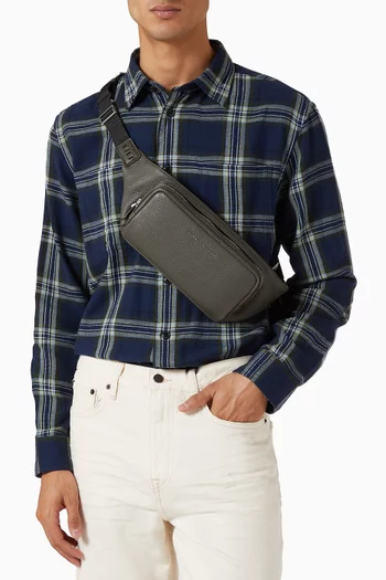 حقيبة خصر جلد