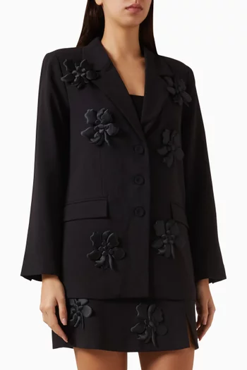 جاكيت ياسفلسرا بزهور بارزة