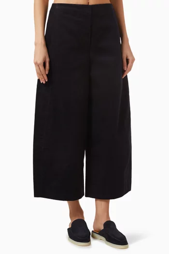 بنطال بقصة ساق اسطوانية مخمل 