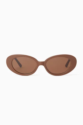 Jeanne Oval Sunglasses in Acetate