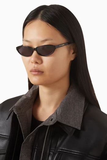 Alexe Oval Sunglasses in Acetate