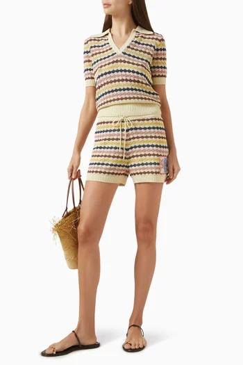 شورت اويكن بحواف صدفية الشكل ومنسوج من مزيج قطن